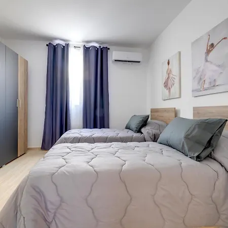 Luxury 3br Penthouse With Private Pool And Views