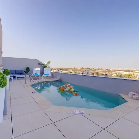 Luxury 3br Penthouse With Private Pool And Views Hal Ghaxiak