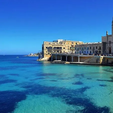 Luxury 3br Penthouse With Private Pool And Views Hal Ghaxiak